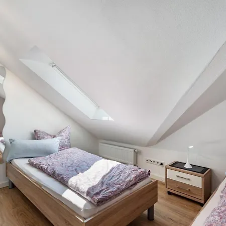 Sarina 2 Willingen (Upland)