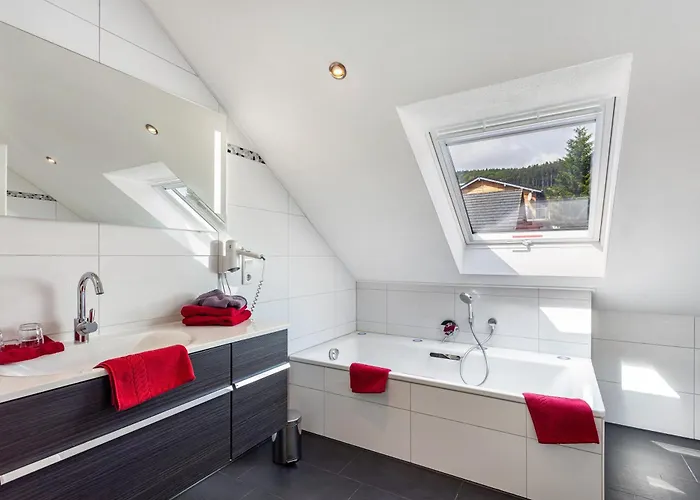 Appartement Haus Schoenblick - Sarina 2 *